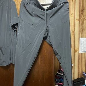 Brand new XL jogger scrub pants